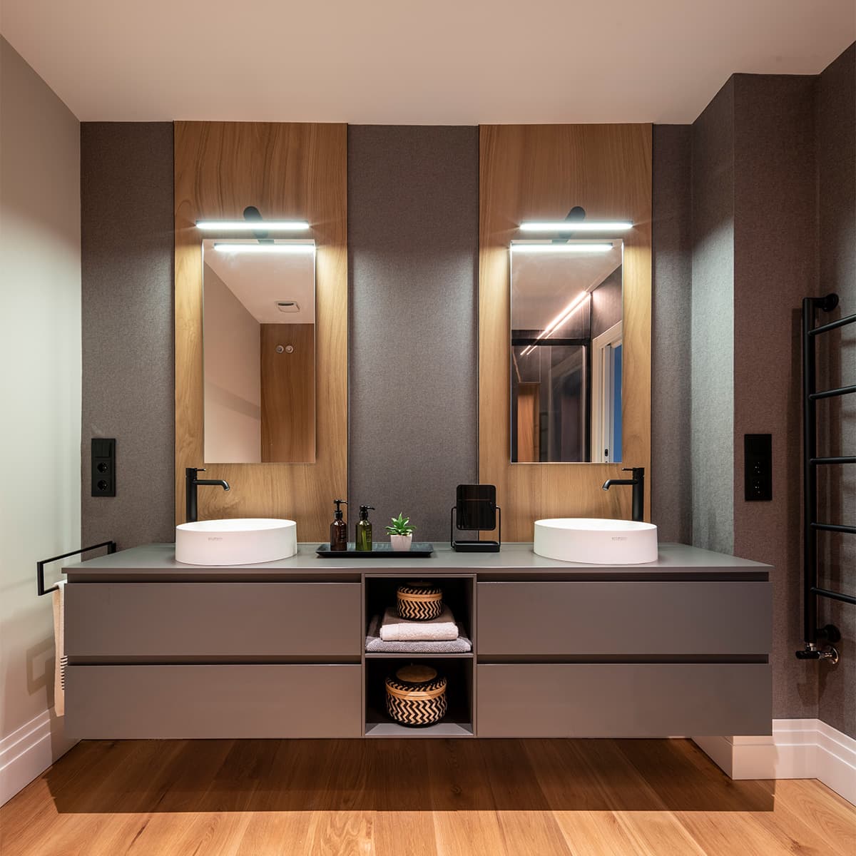 Vivienda casco histórico en Santiago de Compostela, Myka Deco