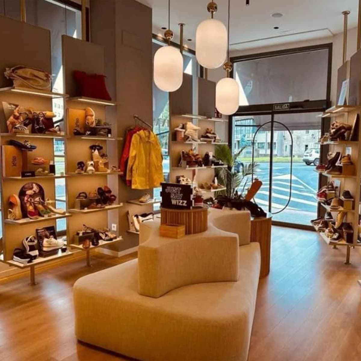Zabba shoe store, Myka Deco project